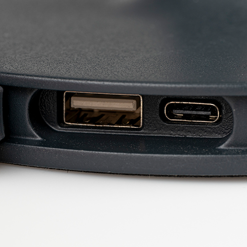 Nabíjateľná konštrukcia s USB/C portom pre pohodlné dobíjanie