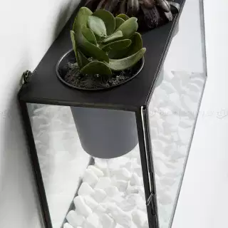 La Forma Hayworth kvetináč so sklenenou vitrínou 1