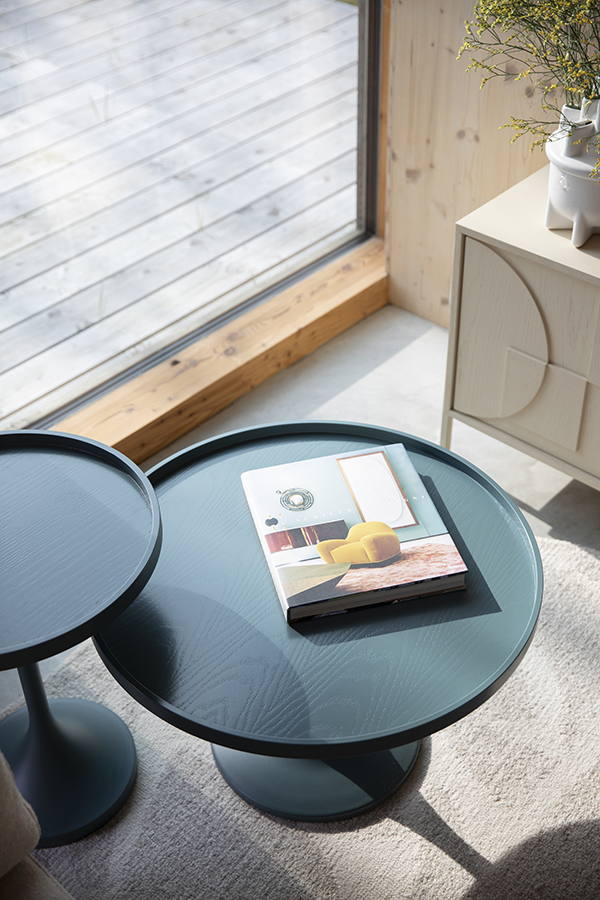 Zuiver Jason konferenčný stolík 12