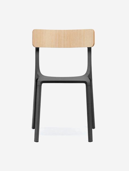 Infiniti Ruelle dizajnová stolička
