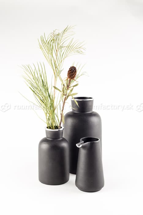 Zuiver Farma moderné vázy