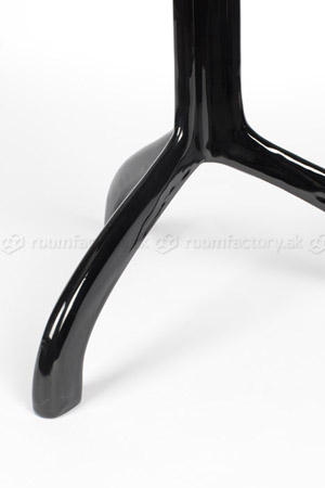 zuiver_shiny-liz-side-table_roomfactory_Det4